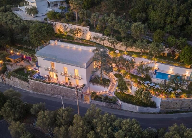 AMORE RENTALS - Villa Gisolfi