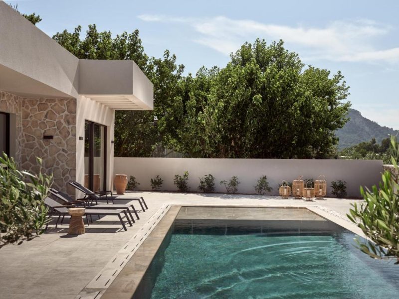 Onore Villa, with Heated Pool & Signature Design, By ThinkVilla