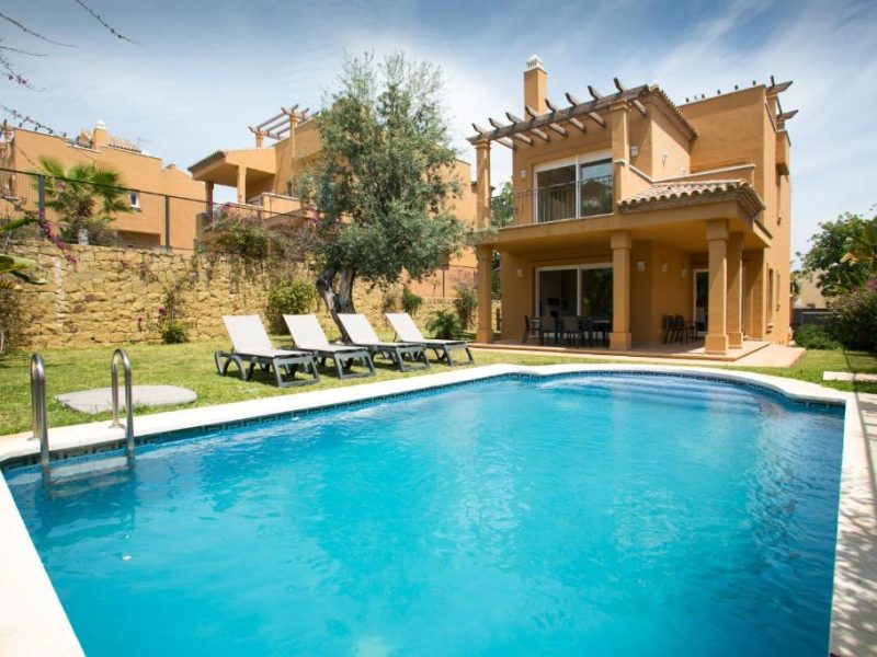 Villas Altos De Marbella