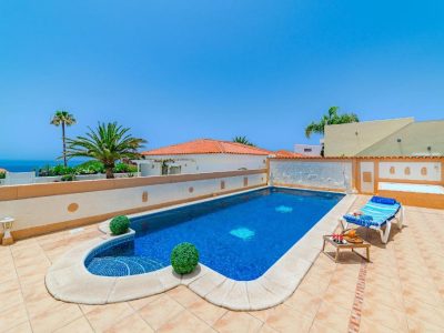Angel's Poolside Villa