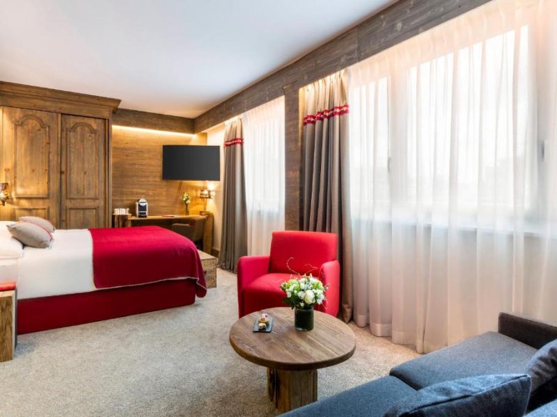 Edelweiss Manotel