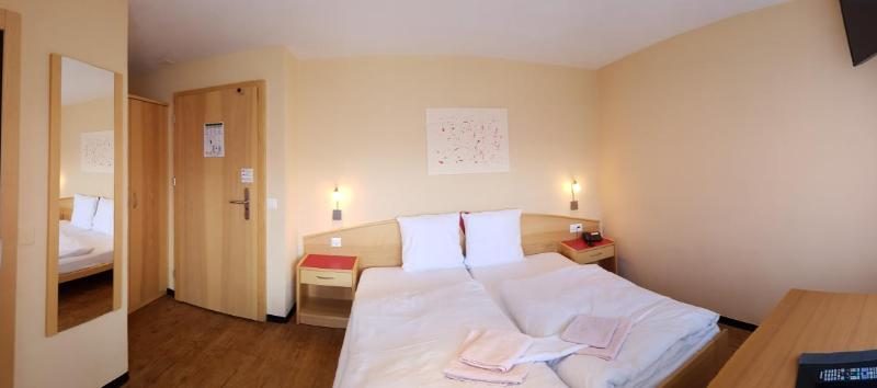 Hotel Europa Guest House - kein Personenaufzug - no elevator