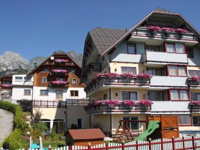 Hotel Neuwirt