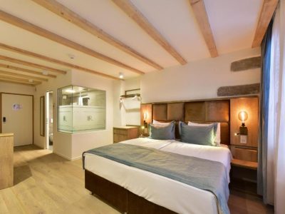Hôtel Rousseau Plus
