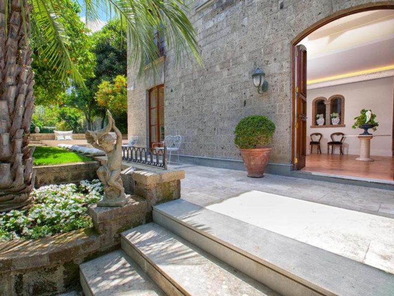 Relais Villa Russo