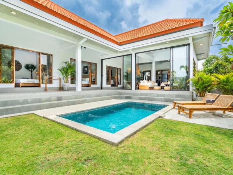 The R Villa Samalas