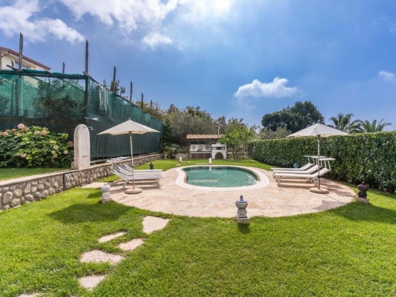 Villa Mimosa Rustic Elegance Views & Pool