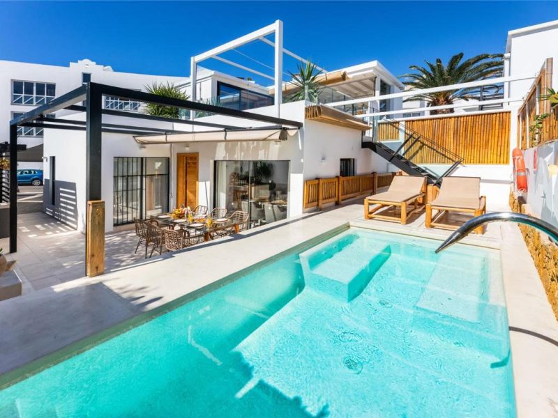 Villa Sunrise Private Pool Corralejo By Holidays Home