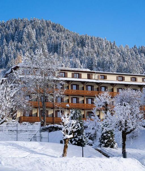 Villars Lodge